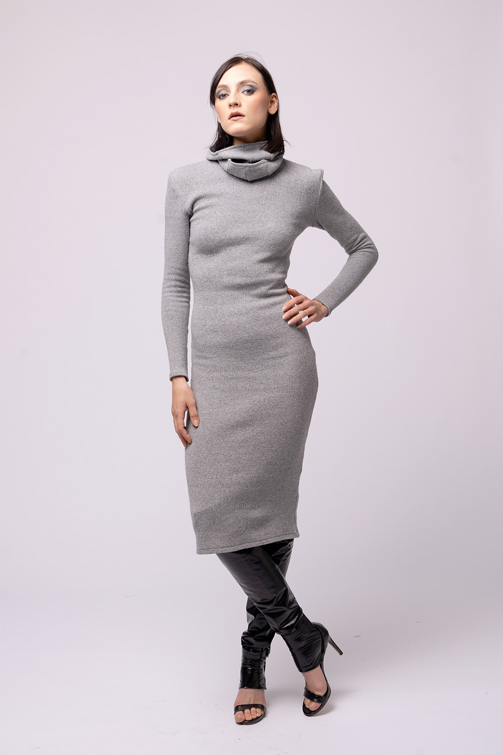 Hoody dress - Image 3